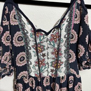 BAND OF GYPSIES Casual floral dress